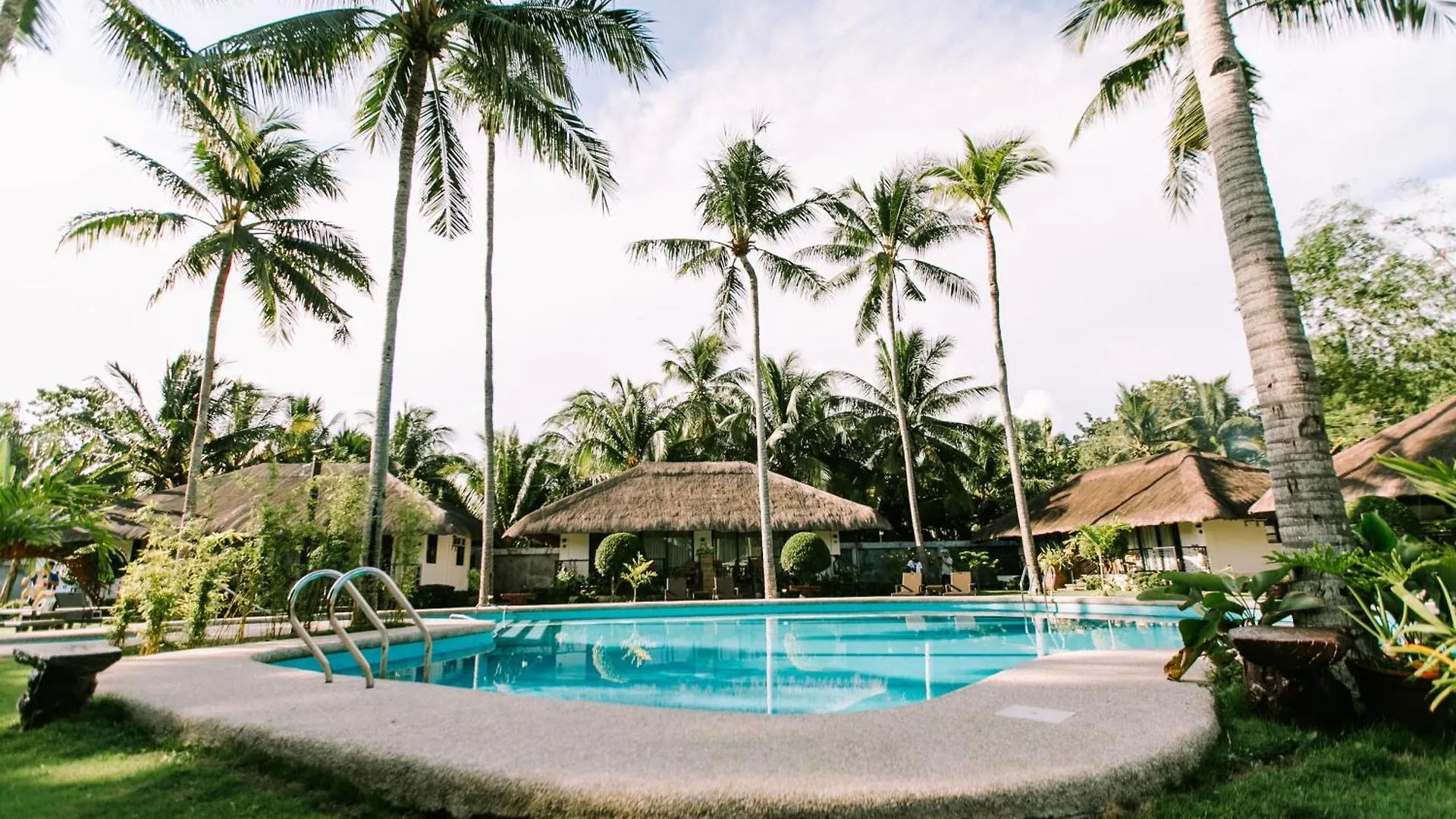 Commander Suites De Bohol Panglao Philippines