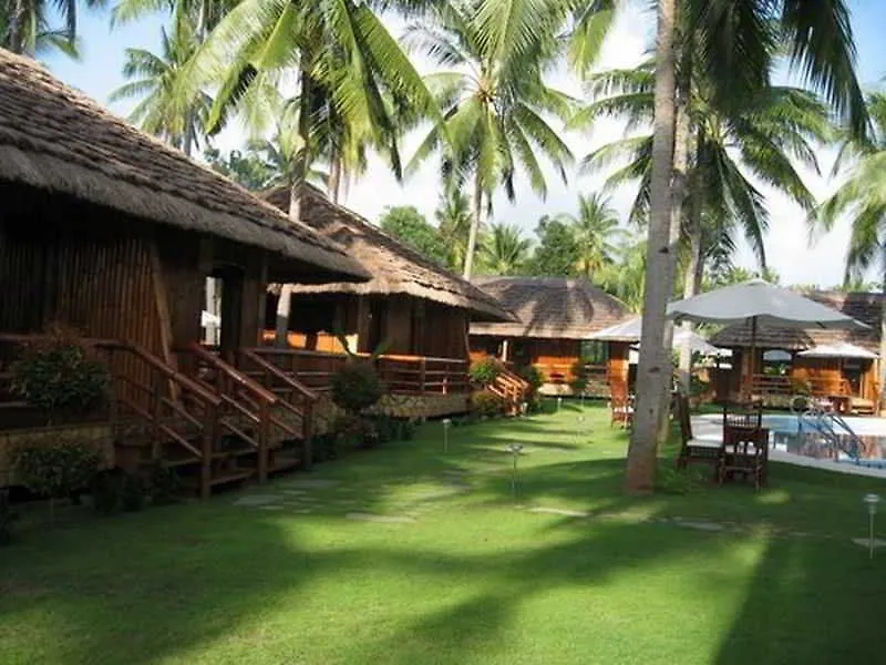 Commander Suites De Bohol Panglao Resort