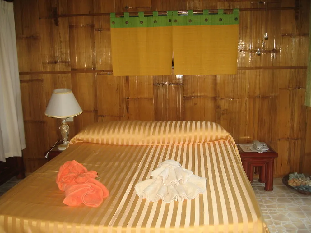Commander Suites De Bohol Panglao