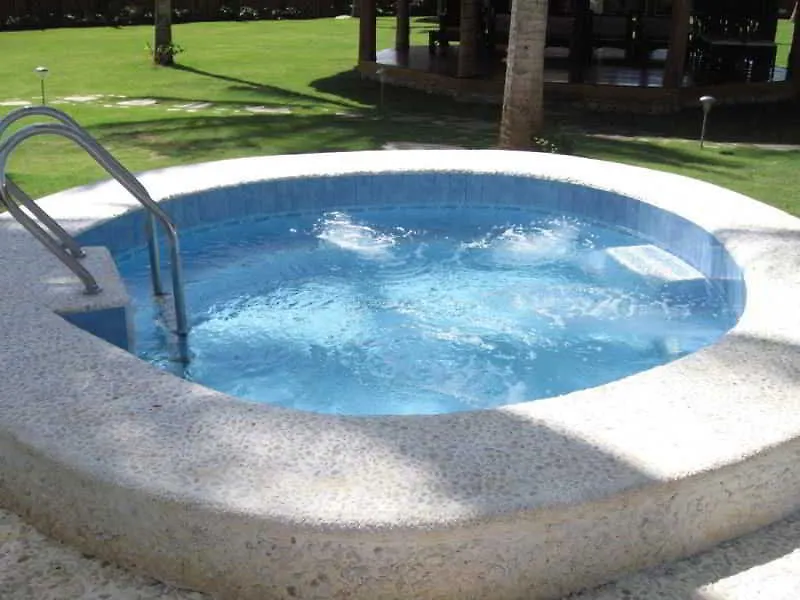 Commander Suites De Bohol Panglao 3*,  Philippines