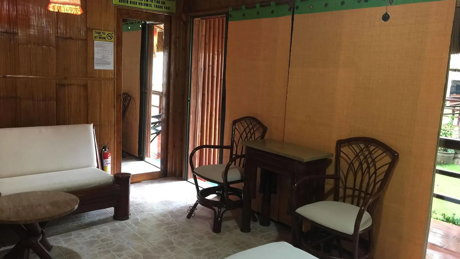 Commander Suites De Bohol Panglao 3*,